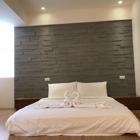 Appartement Happiness Dot à Tamsui Extérieur photo